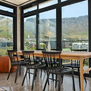 Neighbourgood 84 Harrington **** Le Cap