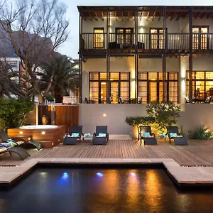 Derwent House **** Cape Town